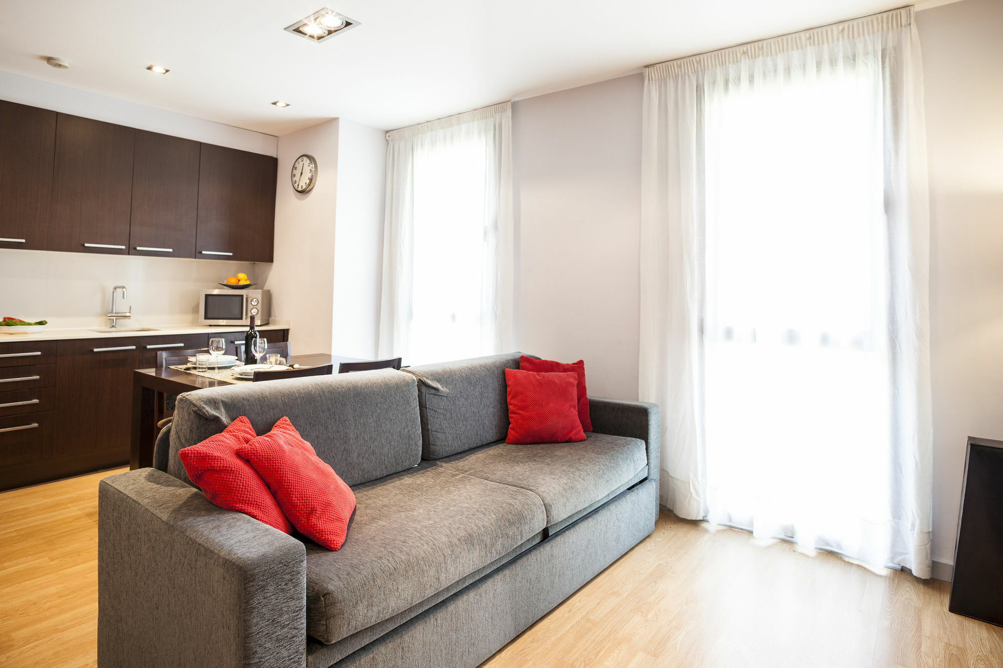 Short Stay Group Camp Nou Serviced Apartments バルセロナ エクステリア 写真