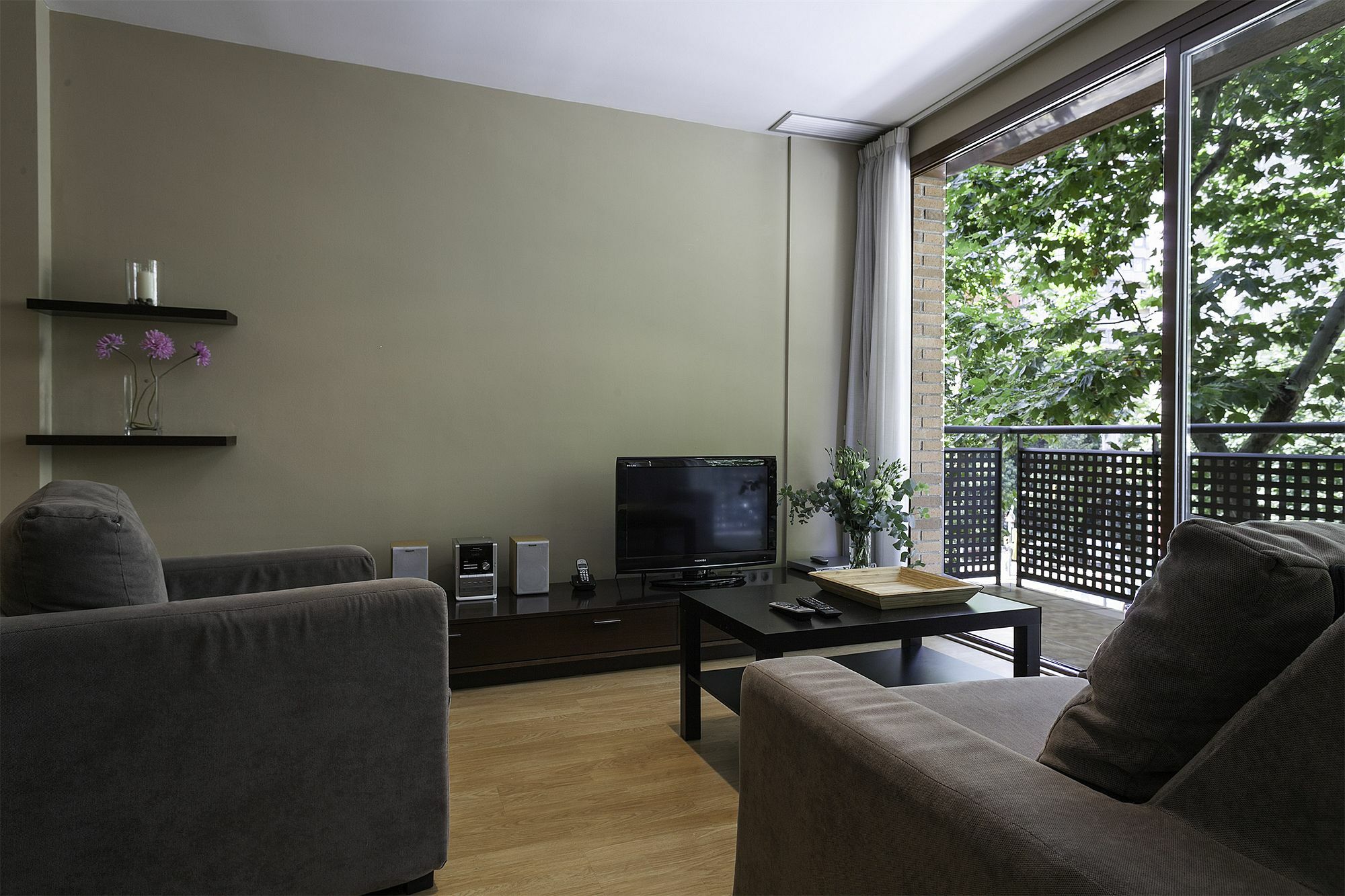 Short Stay Group Camp Nou Serviced Apartments バルセロナ エクステリア 写真