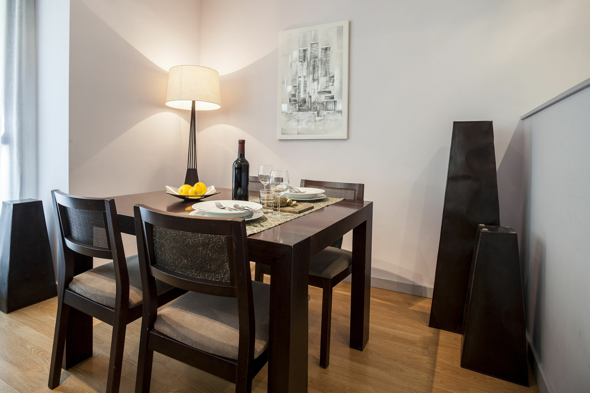 Short Stay Group Camp Nou Serviced Apartments バルセロナ エクステリア 写真