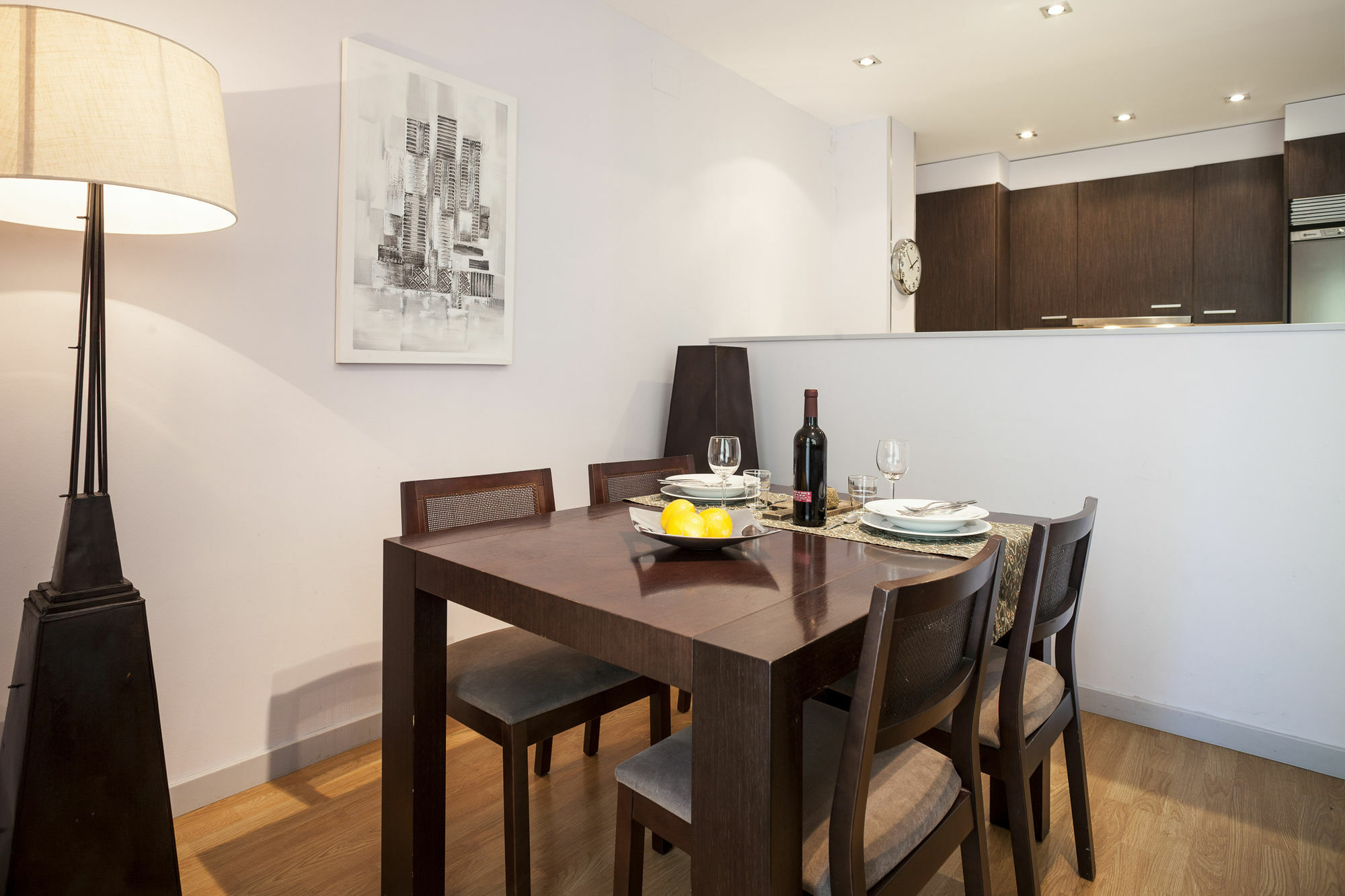 Short Stay Group Camp Nou Serviced Apartments バルセロナ エクステリア 写真